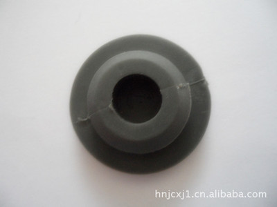 江浙滬廠家定制 高強度高回彈性橡膠塞的性能與應(yīng)用解析